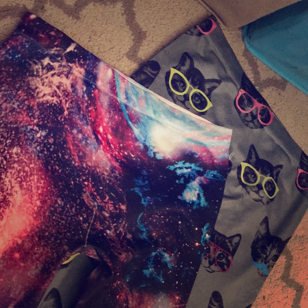 Leggings that go under dresses or skirts or shorts